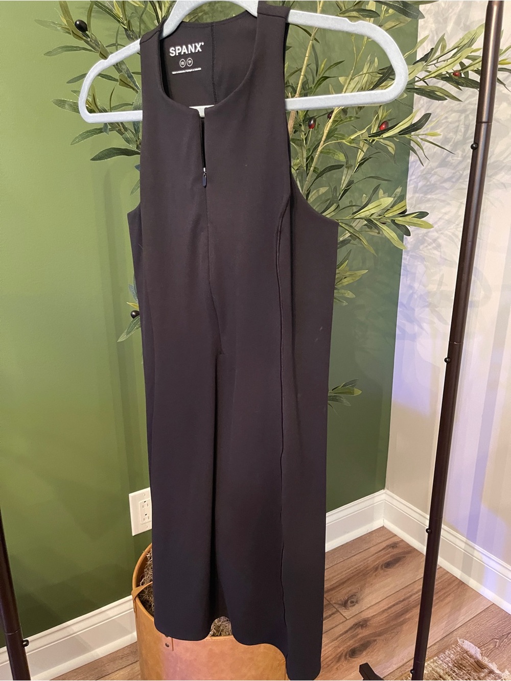 Spanx Black Sleeveless Dr